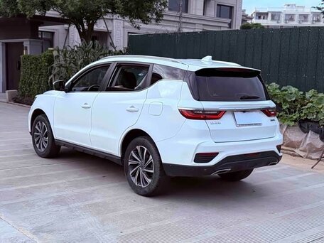 2020 Geely Vision X6 II Рестайлинг 2, белый, 1270000 рублей, вид 4