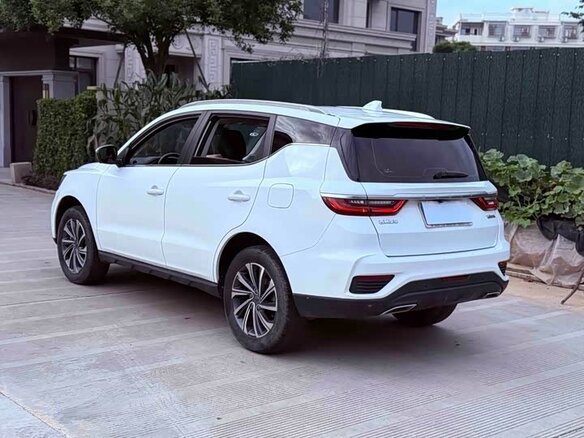 2020 Geely Vision X6 II Рестайлинг 2, белый - вид 3