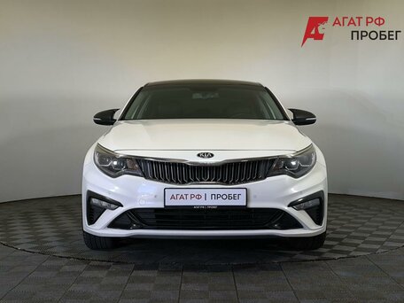 2018 Kia Optima IV Рестайлинг, белый, 1680000 рублей, вид 2