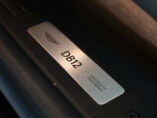 2025 Aston Martin DB12, чёрный, 42812500 рублей, вид 5