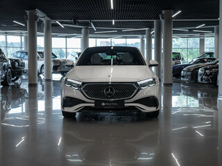 2024 Mercedes-Benz E-Класс 300 VI (W214, S214), белый, 8120000 рублей, вид 3