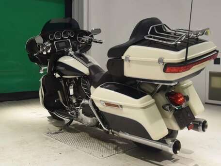 2014 Harley-Davidson Electra Glide, белый, 1350000 рублей, вид 3