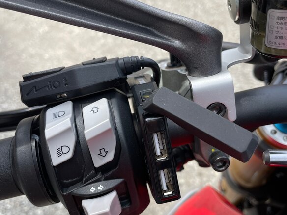 2023 Ducati Monster 937, красный, 1199000 рублей - вид 14