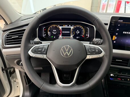 2022 Volkswagen Tayron I, белый, 2460000 рублей, вид 4
