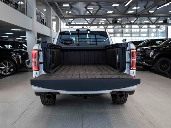 2026 Ram 1500 Crew Cab V Рестайлинг, серебристый, 12105636 рублей - вид 7