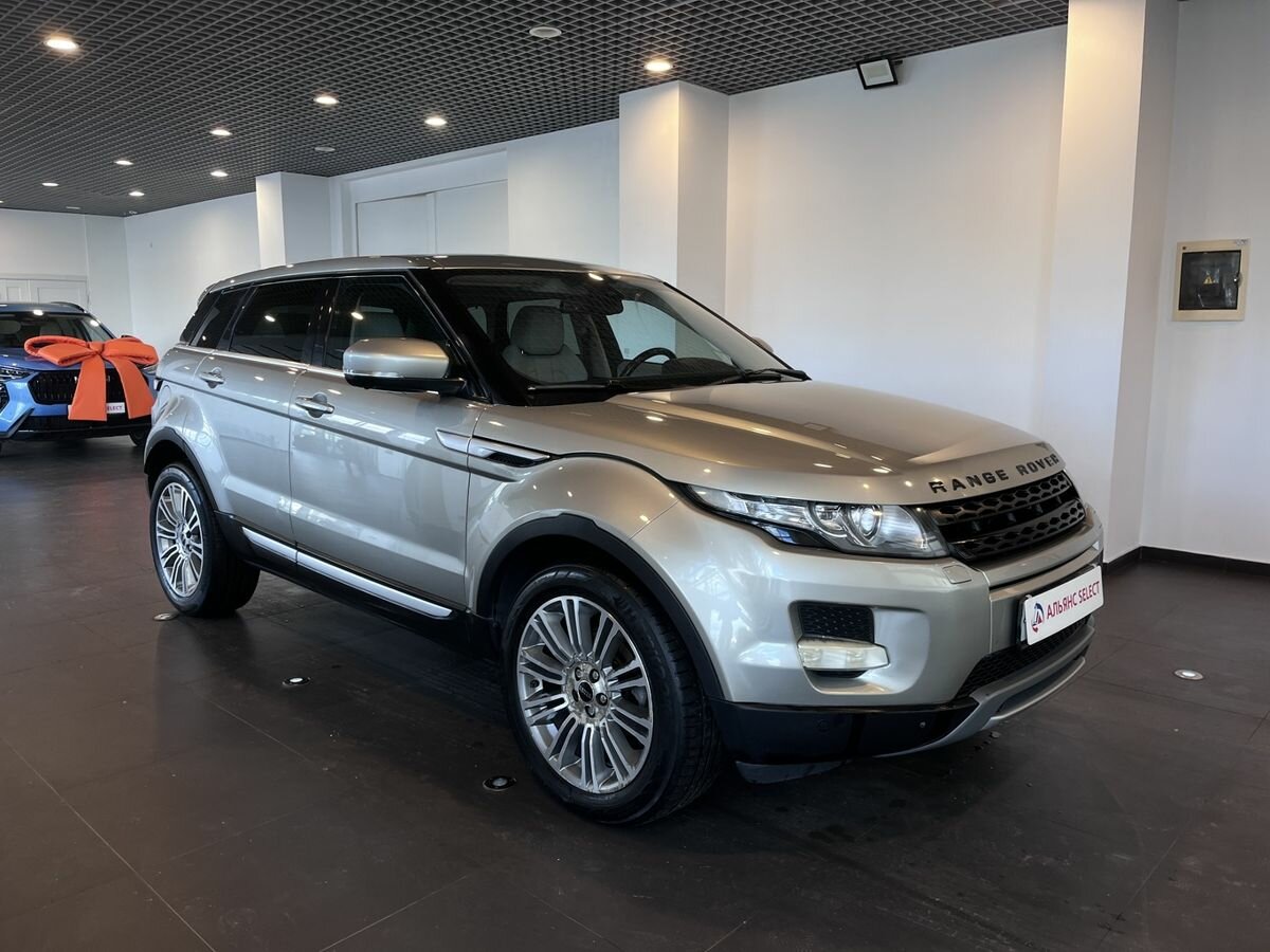 Открыть фотографии: Land Rover Range Rover Evoque I
