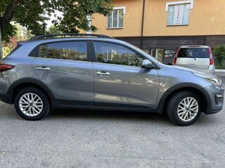 2020 Kia Rio X-Line IV, серый, 1780000 рублей, вид 4