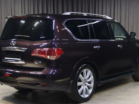 2011 Infiniti QX56 II, пурпурный, 1549000 рублей, вид 2