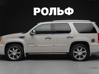 2010 Cadillac Escalade III, белый, 2420000 рублей, вид 5