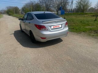 2012 Hyundai Solaris I, серебристый, 620000 рублей, вид 5