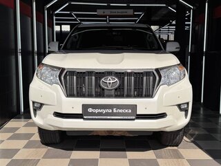 2018 Toyota Land Cruiser Prado 150 Series Рестайлинг 2, белый, 3850000 рублей, вид 2