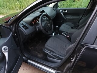 2008 Renault Megane II Рестайлинг, чёрный, 410000 рублей, вид 4