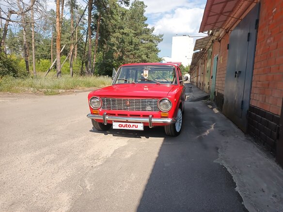 1977 Lada (ВАЗ) 2102, красный, 500000 рублей - вид 1