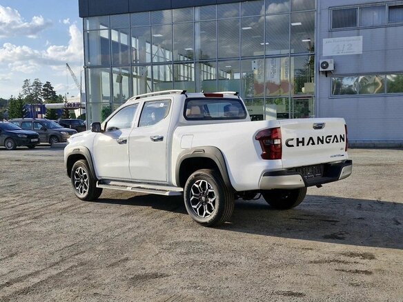 2024 Changan Hunter Plus, белый - вид 1