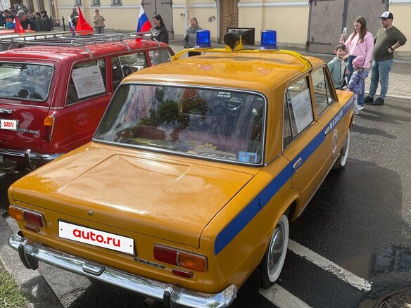 1976 Lada (ВАЗ) 2101, жёлтый, 450000 рублей - вид 12