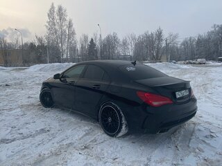 2013 Mercedes-Benz CLA 200 I (C117, X117), чёрный, 1500000 рублей, вид 2