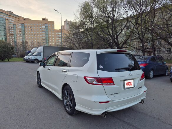 2008 Honda Odyssey IV, белый, 420000 рублей - вид 5