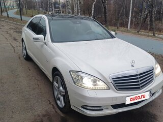 2011 Mercedes-Benz S-Класс 350 V (W221) Рестайлинг, белый, 1500000 рублей, вид 2