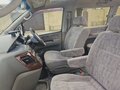 2002 Nissan Elgrand I (E50), серый, 300000 рублей - вид 5