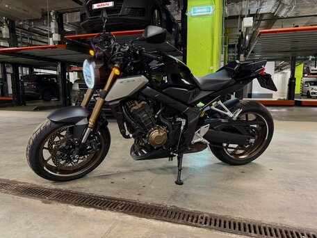 2020 Honda CB 650R, чёрный, 850000 рублей, вид 2
