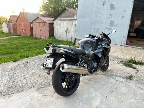 2011 Kawasaki ZZR 1400, чёрный, 699000 рублей - вид 2