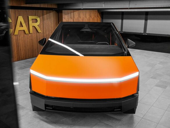 2024 Tesla Cybertruck Cyberbeast, оранжевый, 18500000 рублей - вид 7