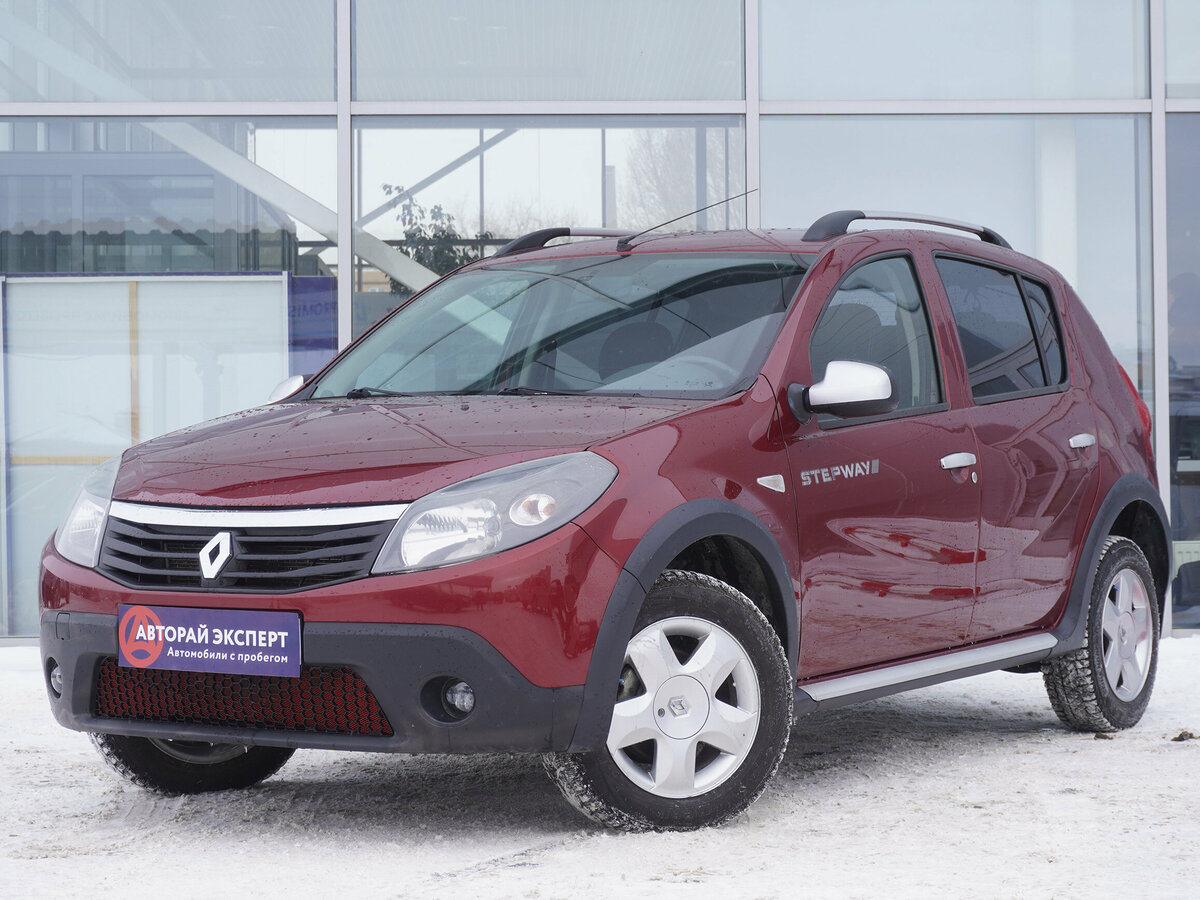 Открыть фотографии: Renault Sandero I