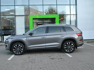 2023 Skoda Kodiaq I Рестайлинг, серый, 3890000 рублей, вид 2