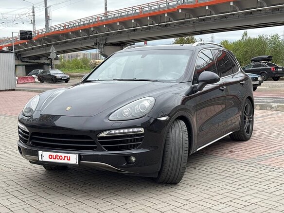 2014 Porsche Cayenne Diesel II (958), чёрный, 2400000 рублей
