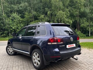 2008 Volkswagen Touareg I Рестайлинг, синий, 850000 рублей, вид 4