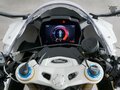 2025 Triumph Speed Triple, белый, 1699000 рублей - вид 11
