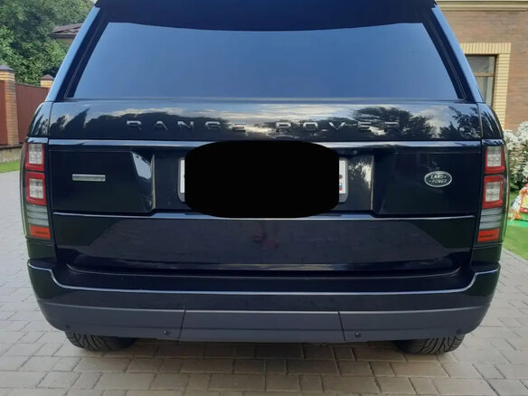2017 Land Rover Range Rover Long IV, чёрный, 7100000 рублей - вид 3