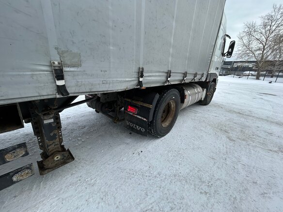 1998 Volvo FH, белый, 1950000 рублей - вид 14