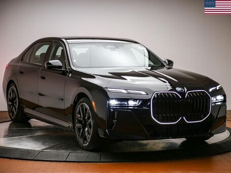 BMW 7 серии VII (G70)