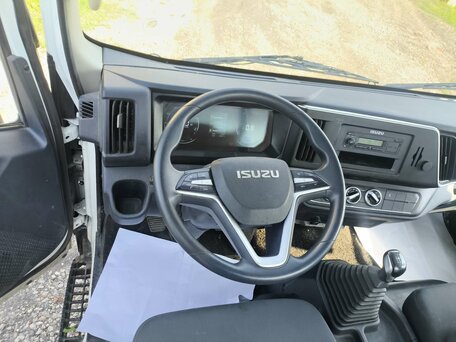 2024 Isuzu Elf (N-series), белый, 2788000 рублей, вид 5