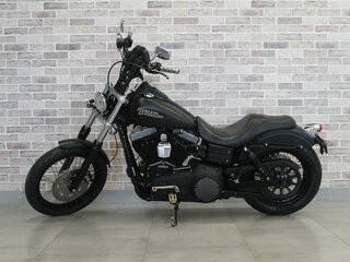 2011 Harley-Davidson Street Bob, чёрный, 888000 рублей, вид 5