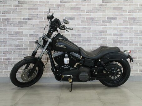 2011 Harley-Davidson Street Bob, чёрный, 888000 рублей, вид 5