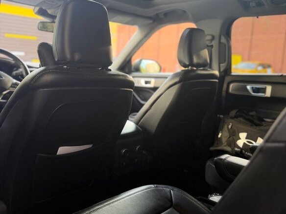 2020 Ford Explorer VI, белый, 3350000 рублей - вид 6