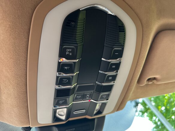 2014 Porsche Macan S I, золотистый, 2860000 рублей - вид 25