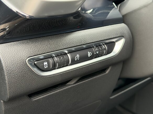 2026 Geely Coolray (Binyue Cool) I Рестайлинг, серый - вид 19