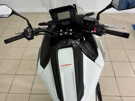 2020 Honda NC 750X, белый, 967000 рублей, вид 5