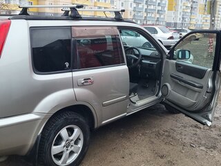 2002 Nissan X-Trail I, серый, 750000 рублей, вид 4