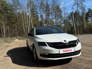 2018 Skoda Octavia III (A7) Рестайлинг, белый, 2000000 рублей, вид 4