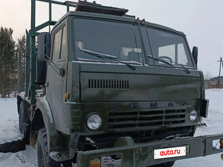 1986 КамАЗ 4310, зелёный, 1300000 рублей, вид 1