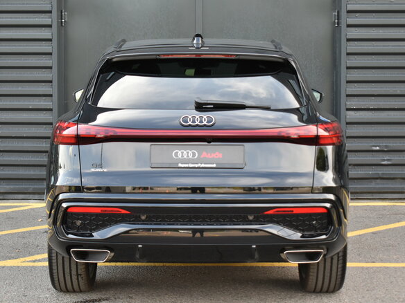 2026 Audi Q5 L III (GU), чёрный - вид 7