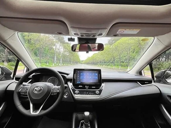 2023 Toyota Corolla XII (E210) Рестайлинг, белый - вид 8