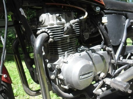 1983 Kawasaki KZ 700, красный, 285000 рублей, вид 4