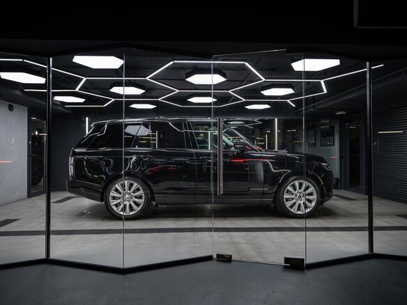 2021 Land Rover Range Rover IV Рестайлинг, чёрный, 8900000 рублей