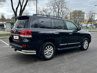 2016 Toyota Land Cruiser 200 Series Рестайлинг 2, чёрный, 5490000 рублей, вид 4
