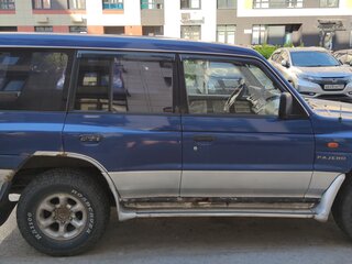 1997 Mitsubishi Pajero II Рестайлинг, синий, 450000 рублей, вид 3